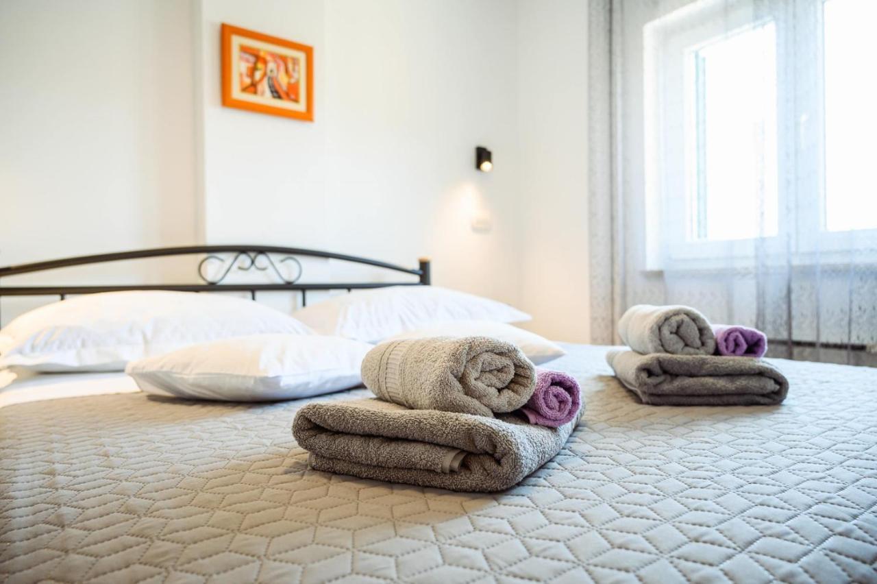 Apartment Jadranka With Sea View In Rogotin Buitenkant foto