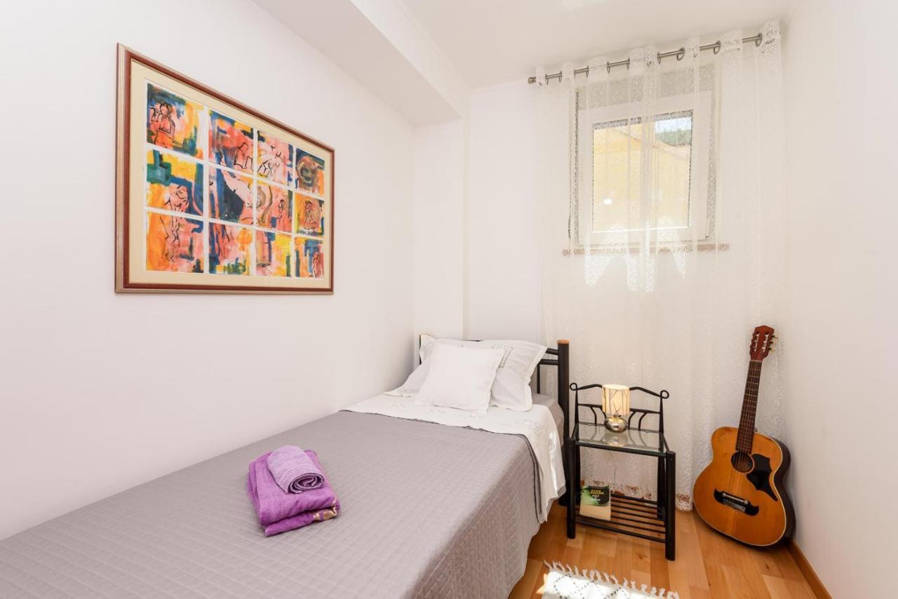 Apartment Jadranka With Sea View In Rogotin Buitenkant foto