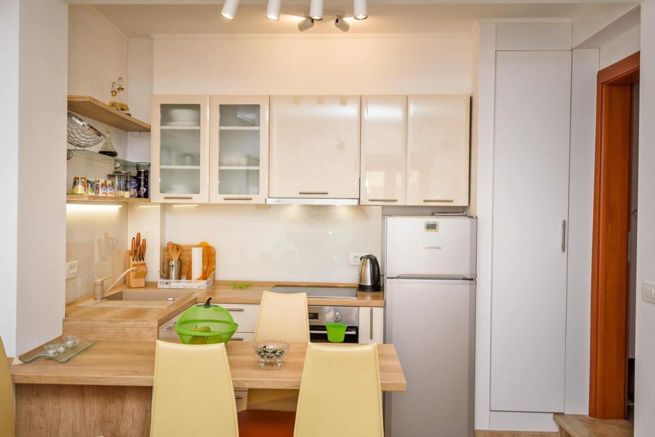 Apartment Jadranka With Sea View In Rogotin Buitenkant foto